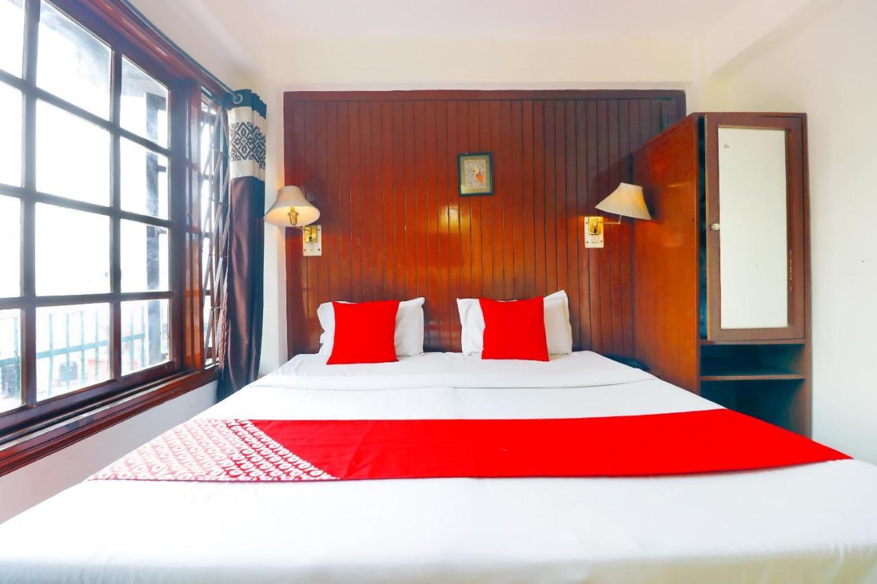 Oyo 45337 Hotel Woodland Simlá Kültér fotó