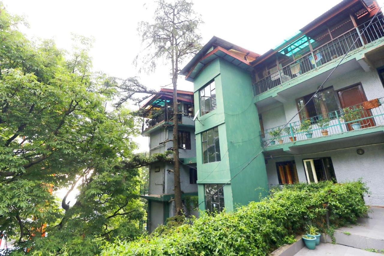 Oyo 45337 Hotel Woodland Simlá Kültér fotó
