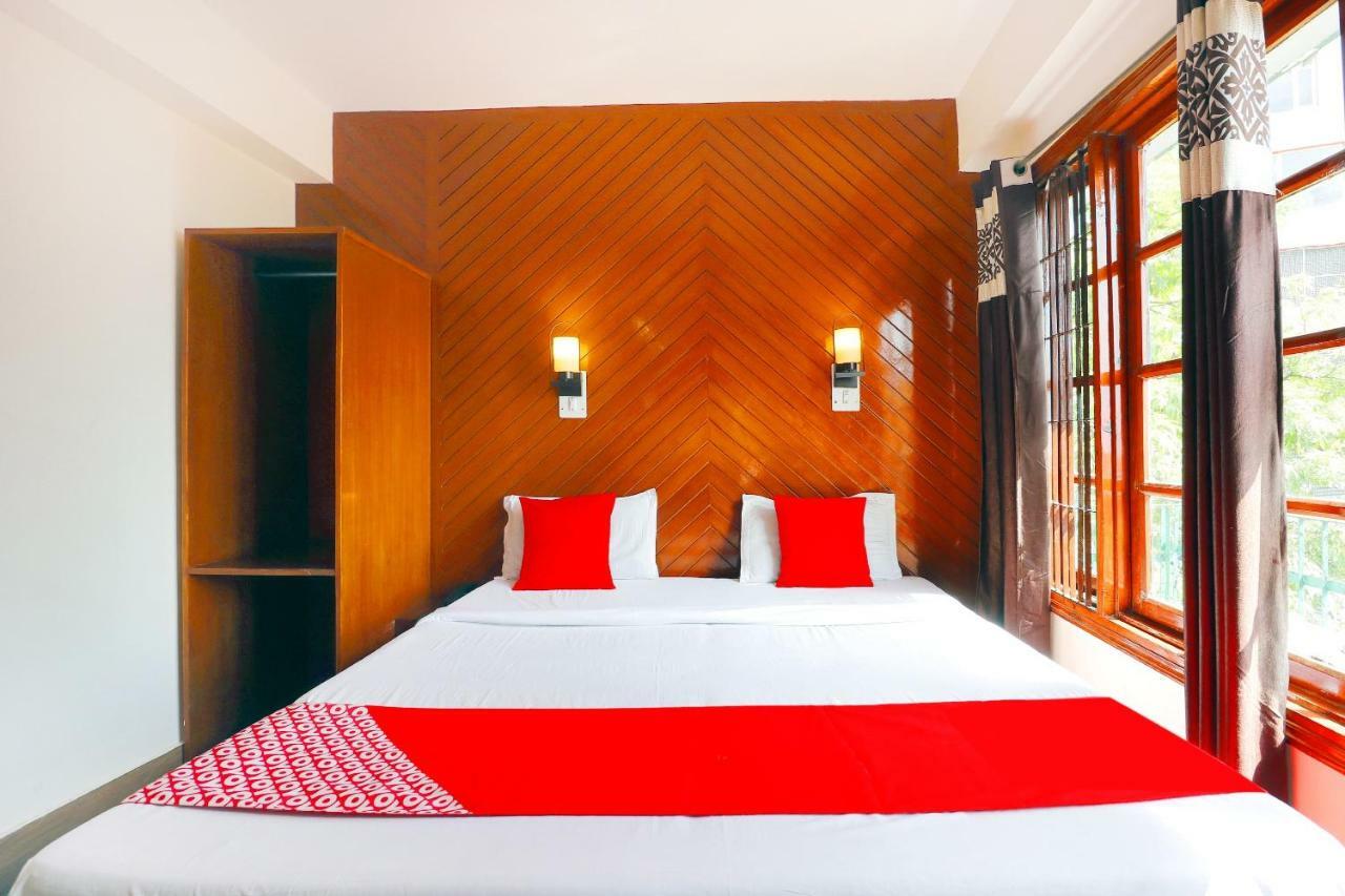 Oyo 45337 Hotel Woodland Simlá Kültér fotó